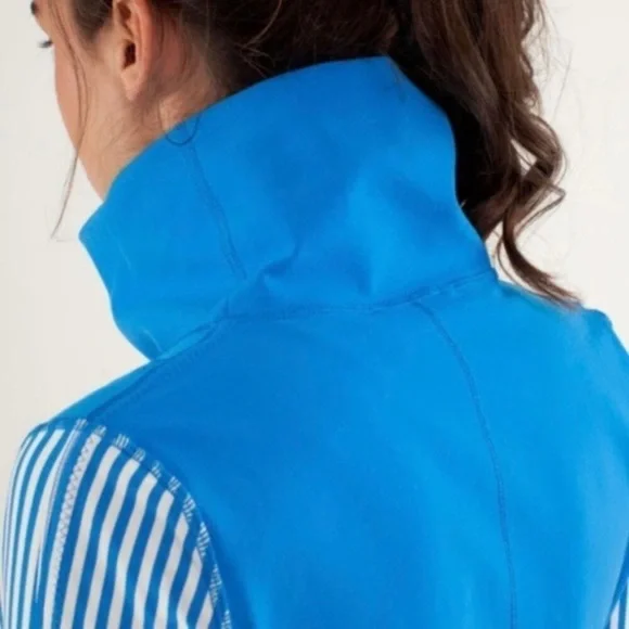 Lululemon Athletica Daily Yoga Jacket Beaming Blue Size 2 - Picture 11 of 13